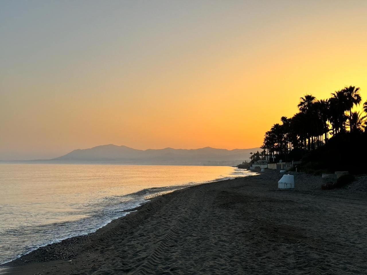 Marbella Bliss 2 Min To Alicate Beach And Pool In Residence Bagian luar foto