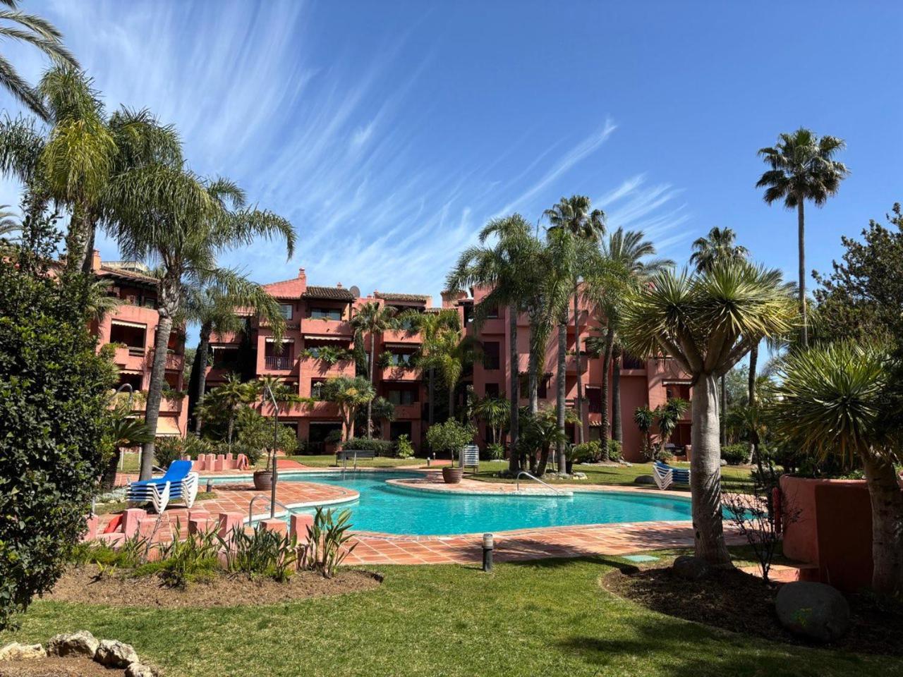 Marbella Bliss 2 Min To Alicate Beach And Pool In Residence Bagian luar foto