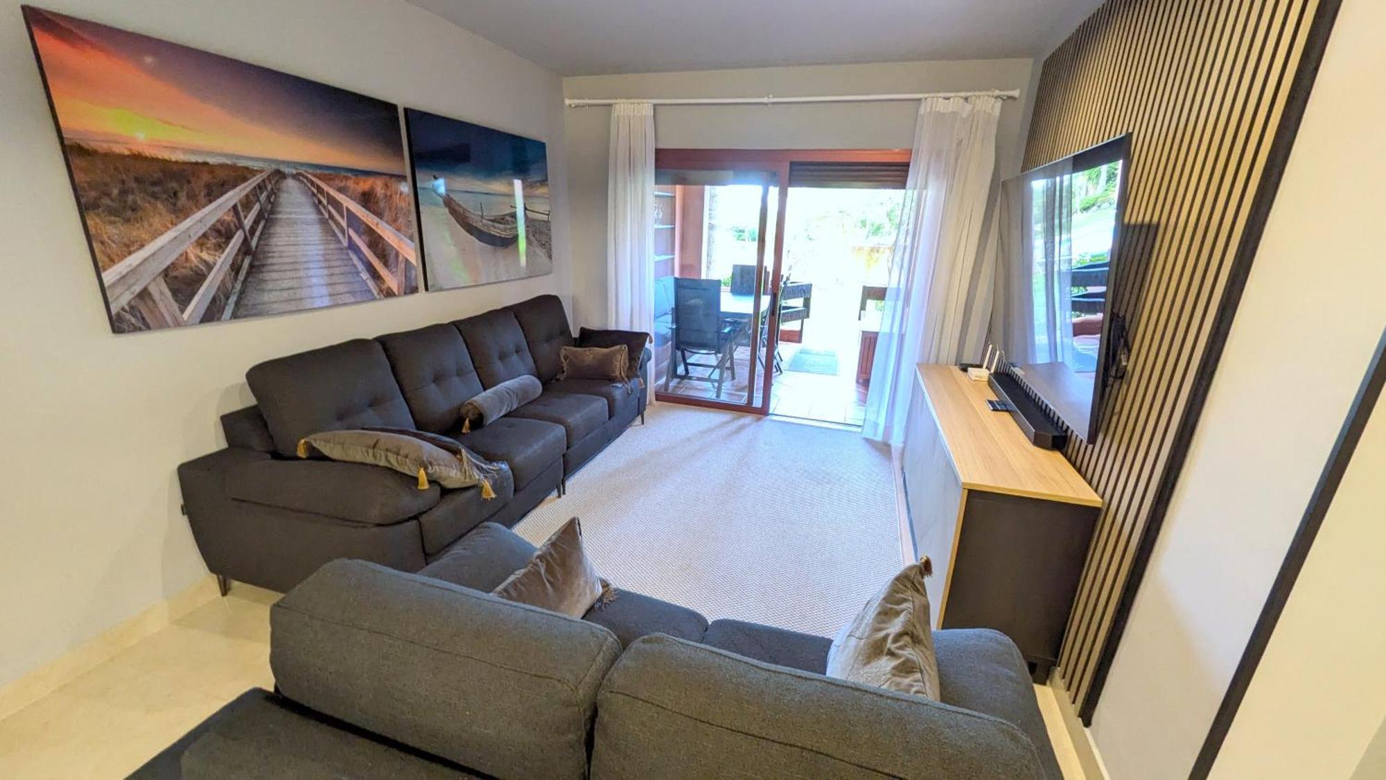 Marbella Bliss 2 Min To Alicate Beach And Pool In Residence Bagian luar foto