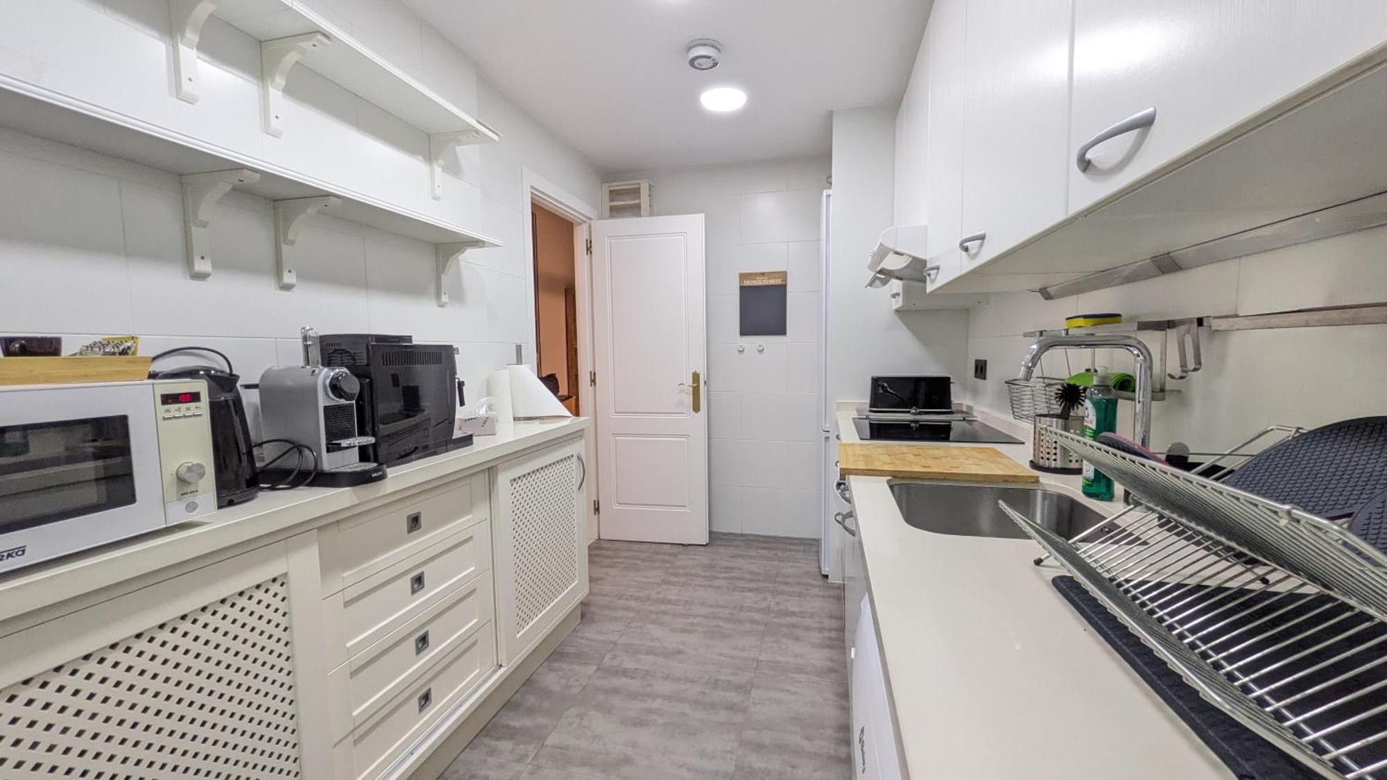 Marbella Bliss 2 Min To Alicate Beach And Pool In Residence Bagian luar foto